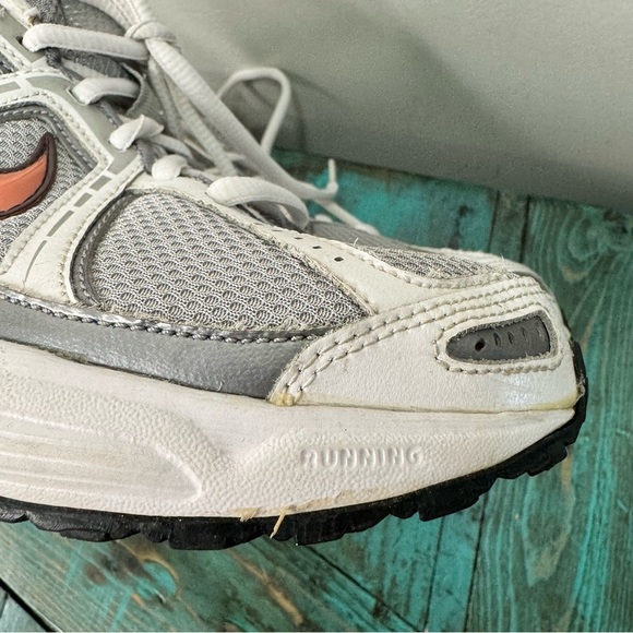 Nike Womens Compete 2 Running Shoes Gray 395710-061 Lace Up Sneakers Size 9 - Picture 5 of 7